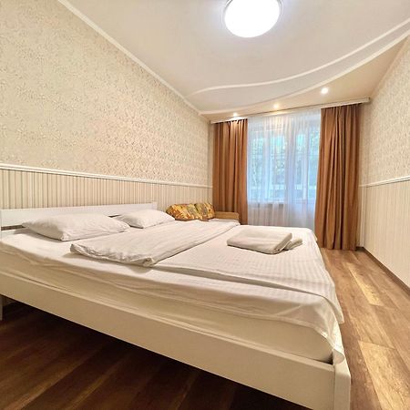 Apartpoltava 100 Квадратних Метрів Затишку В Серці Полтави, Корпусний Парк, Банківський Чек Экстерьер фото