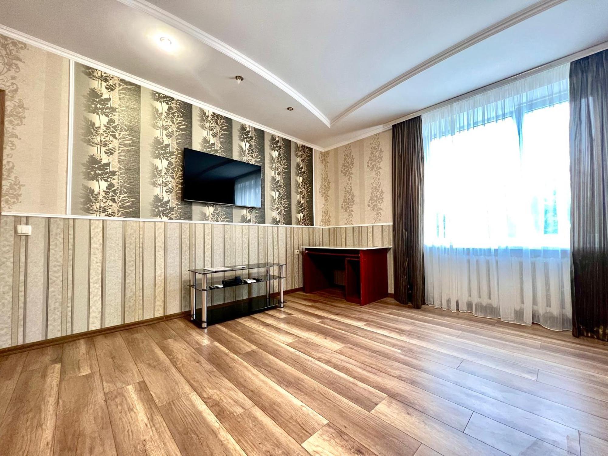 Apartpoltava 100 Квадратних Метрів Затишку В Серці Полтави, Корпусний Парк, Банківський Чек Экстерьер фото