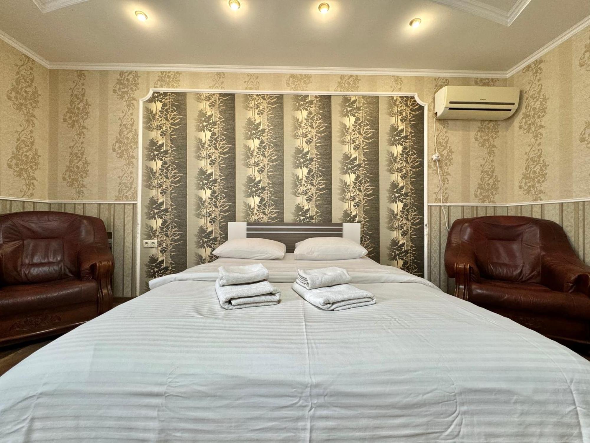 Apartpoltava 100 Квадратних Метрів Затишку В Серці Полтави, Корпусний Парк, Банківський Чек Экстерьер фото