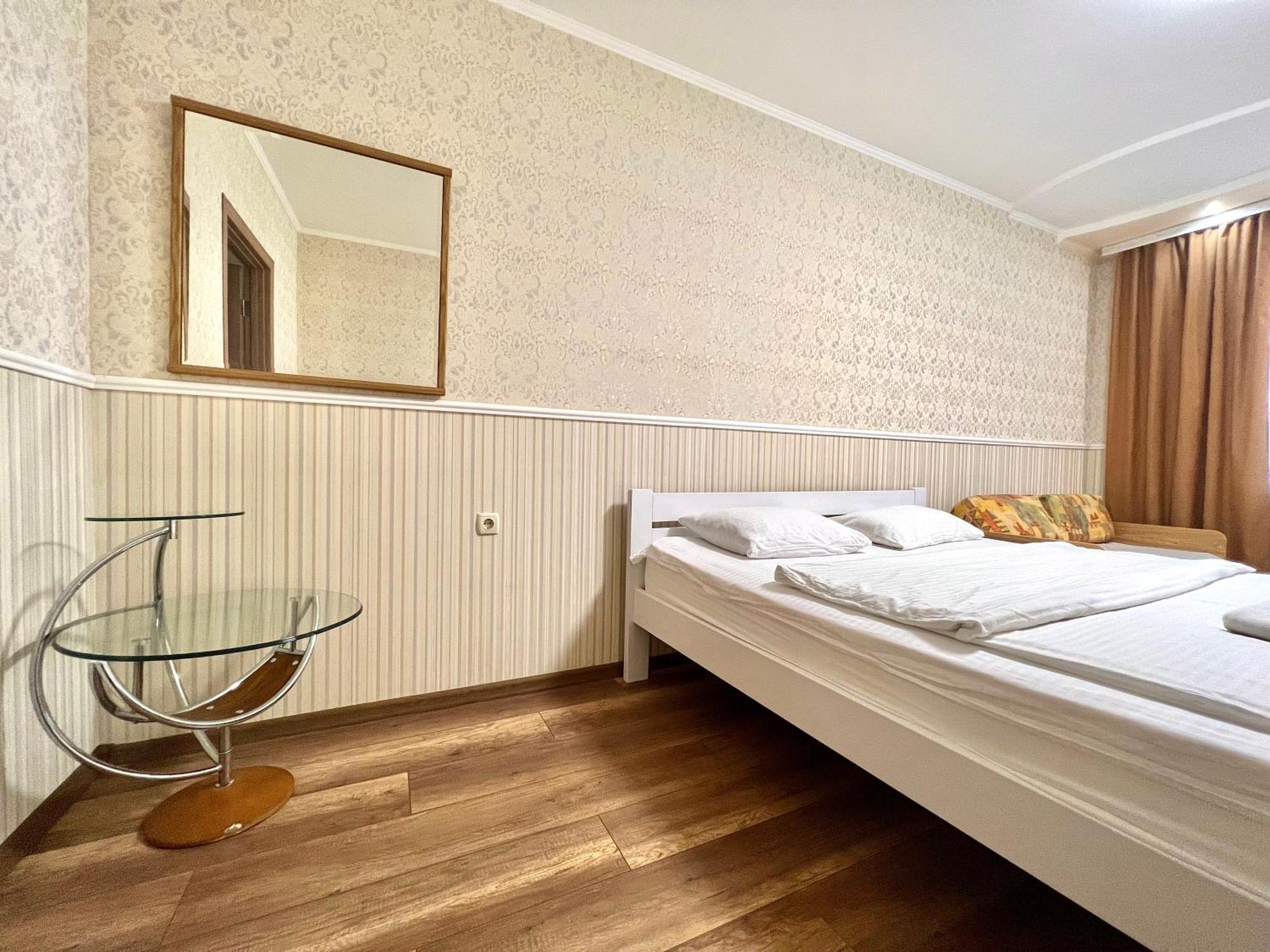 Apartpoltava 100 Квадратних Метрів Затишку В Серці Полтави, Корпусний Парк, Банківський Чек Экстерьер фото
